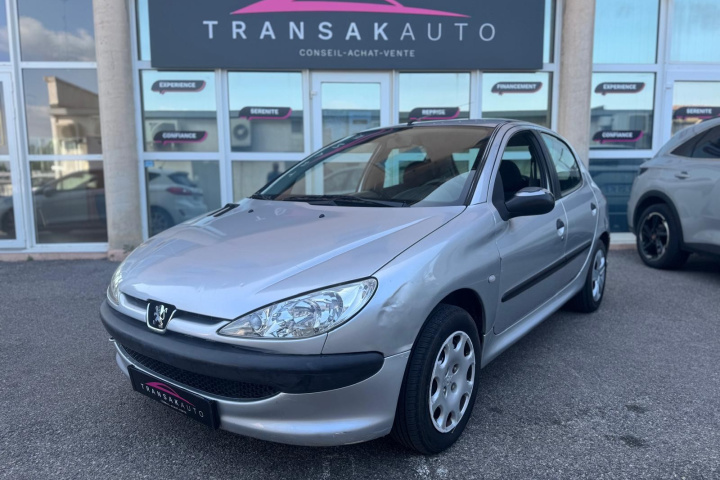 PEUGEOT 206