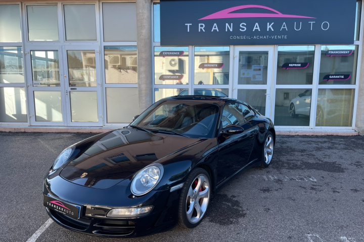 PORSCHE 911 CARRERA 4 COUPE 997