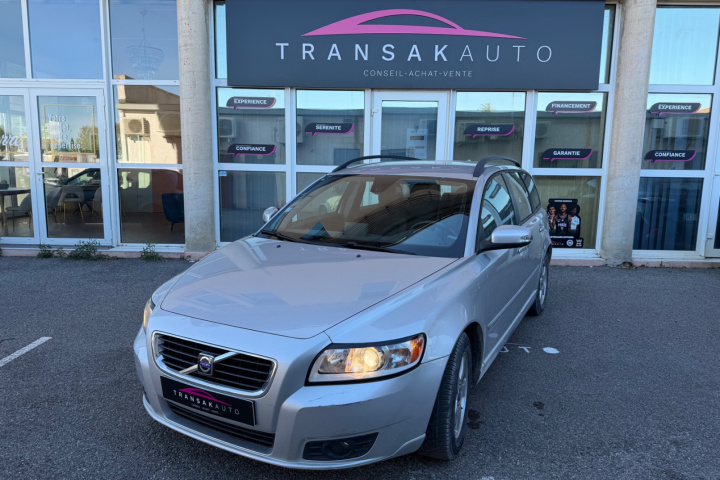 VOLVO V50