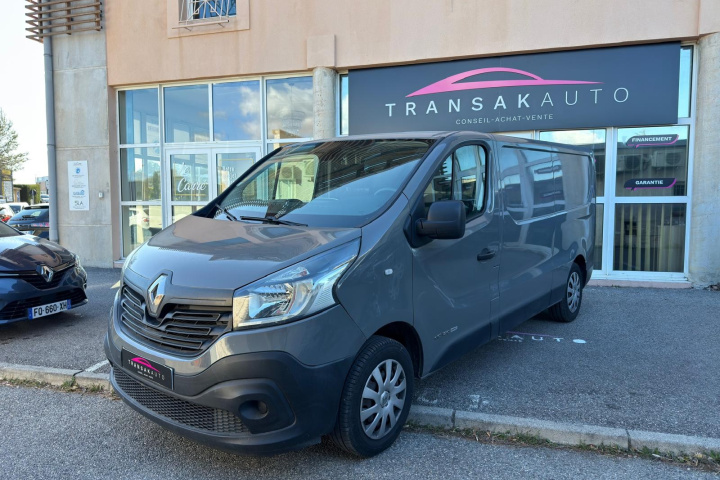 RENAULT TRAFIC FOURGON